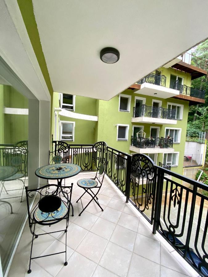 Nature Apartment - Minutes Away From The Old Town And Afi Mall Braşov Eksteriør bilde